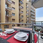 Perla Marina 아파트