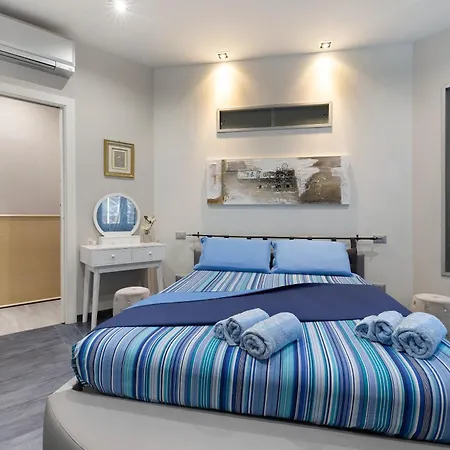 Perla Marina * Σαβόνα